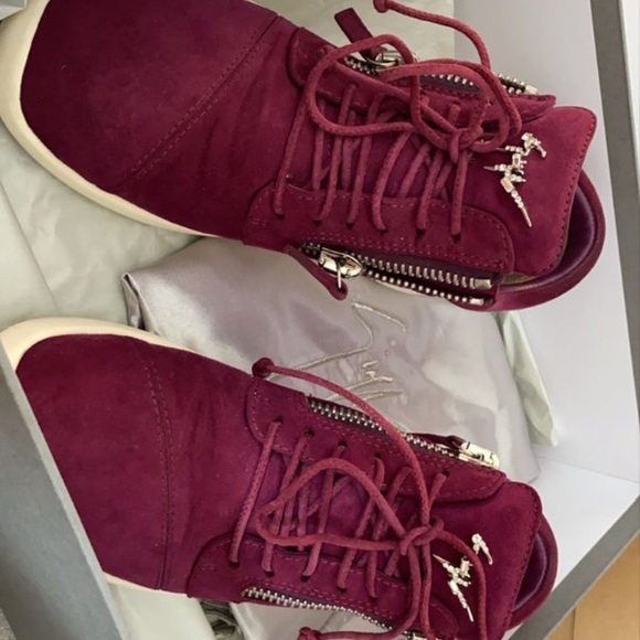 Giuseppe Zanotti | Shoes | Giuseppe Zanotti Suede Platform  Guisippe Zanotti Purple Velvet Sneakers Size 38.5